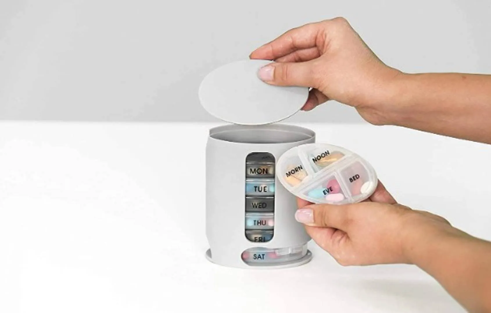 7 Day Weekly Pill Medicine Organizer
