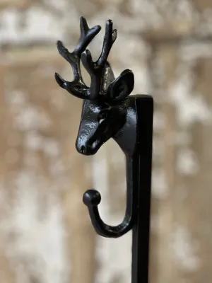 Blitzen Wreath Holder | 21.5"