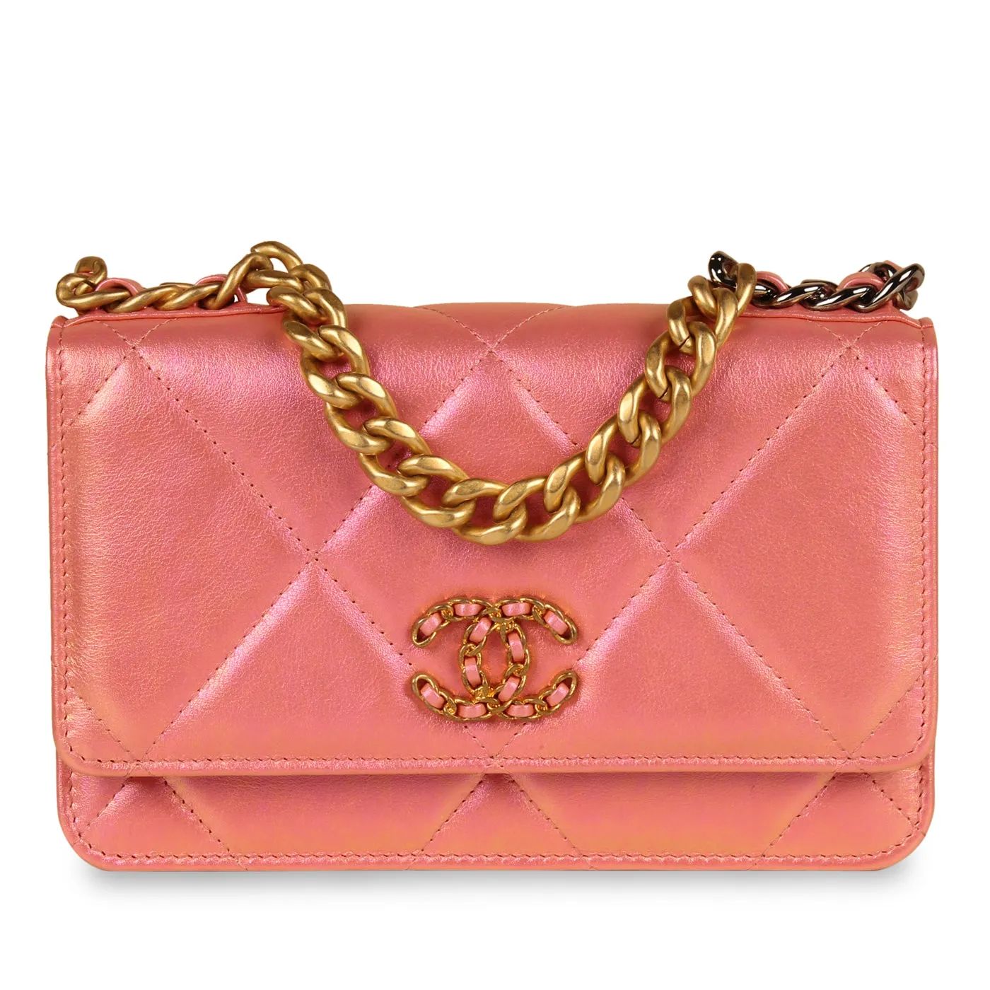 Chanel 19 WOC - Iridescent
