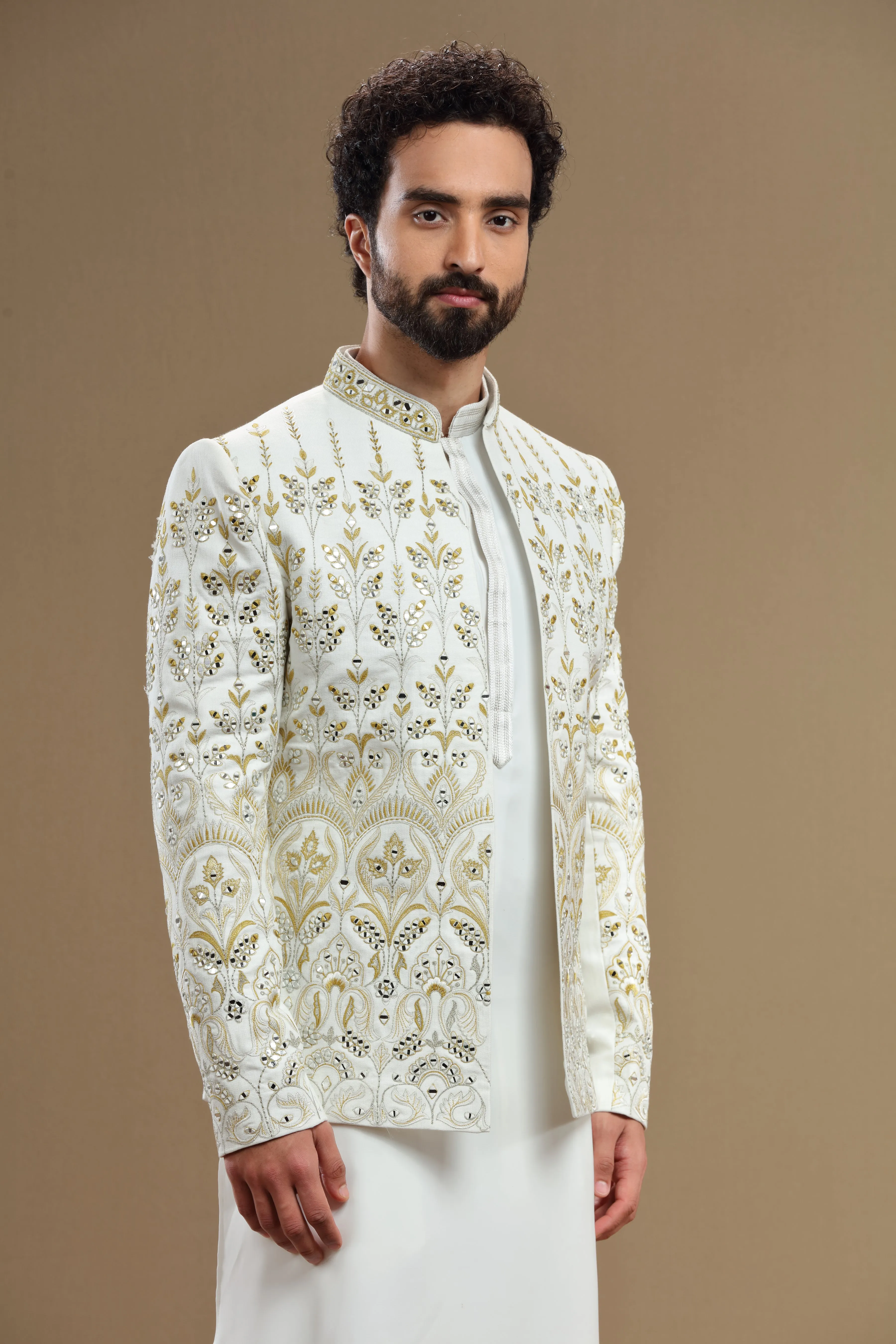 Ivory Silk Jacket Set In Floral Embroidery