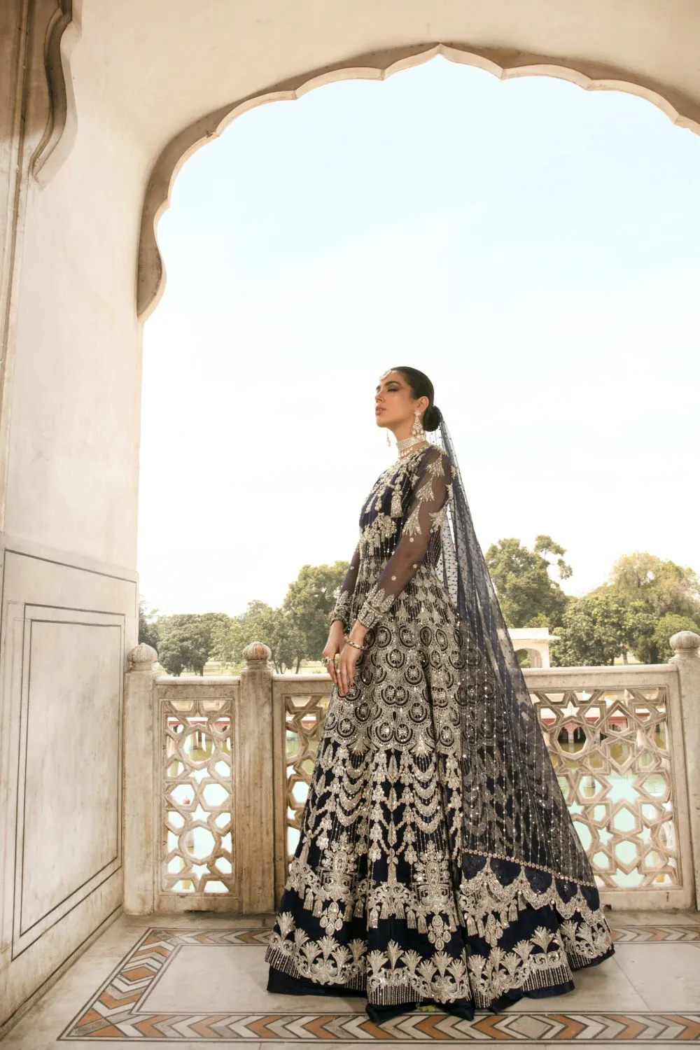 JEHAN - STITCHED