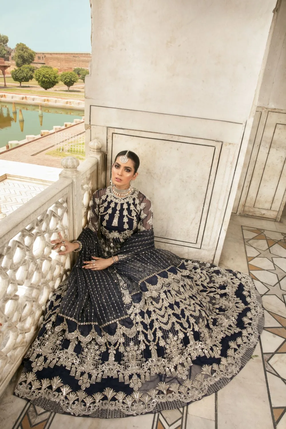 JEHAN - STITCHED
