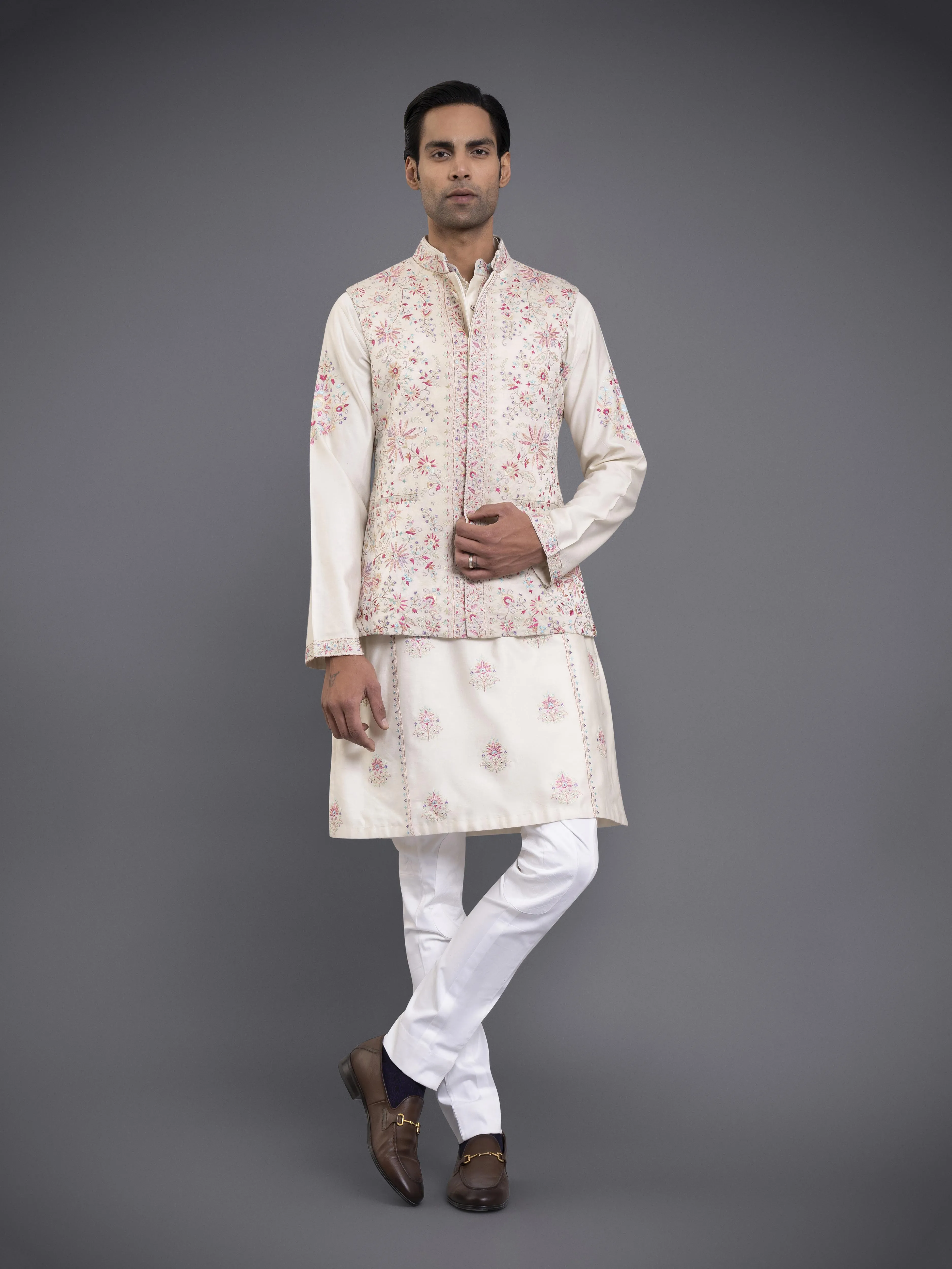 KASHMIR GARDEN WAISTCOAT