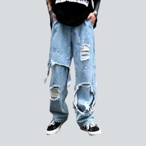 Men's distressed jeans