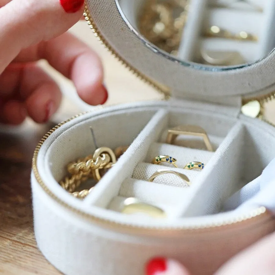 Round Natural Linen Jewelry Case
