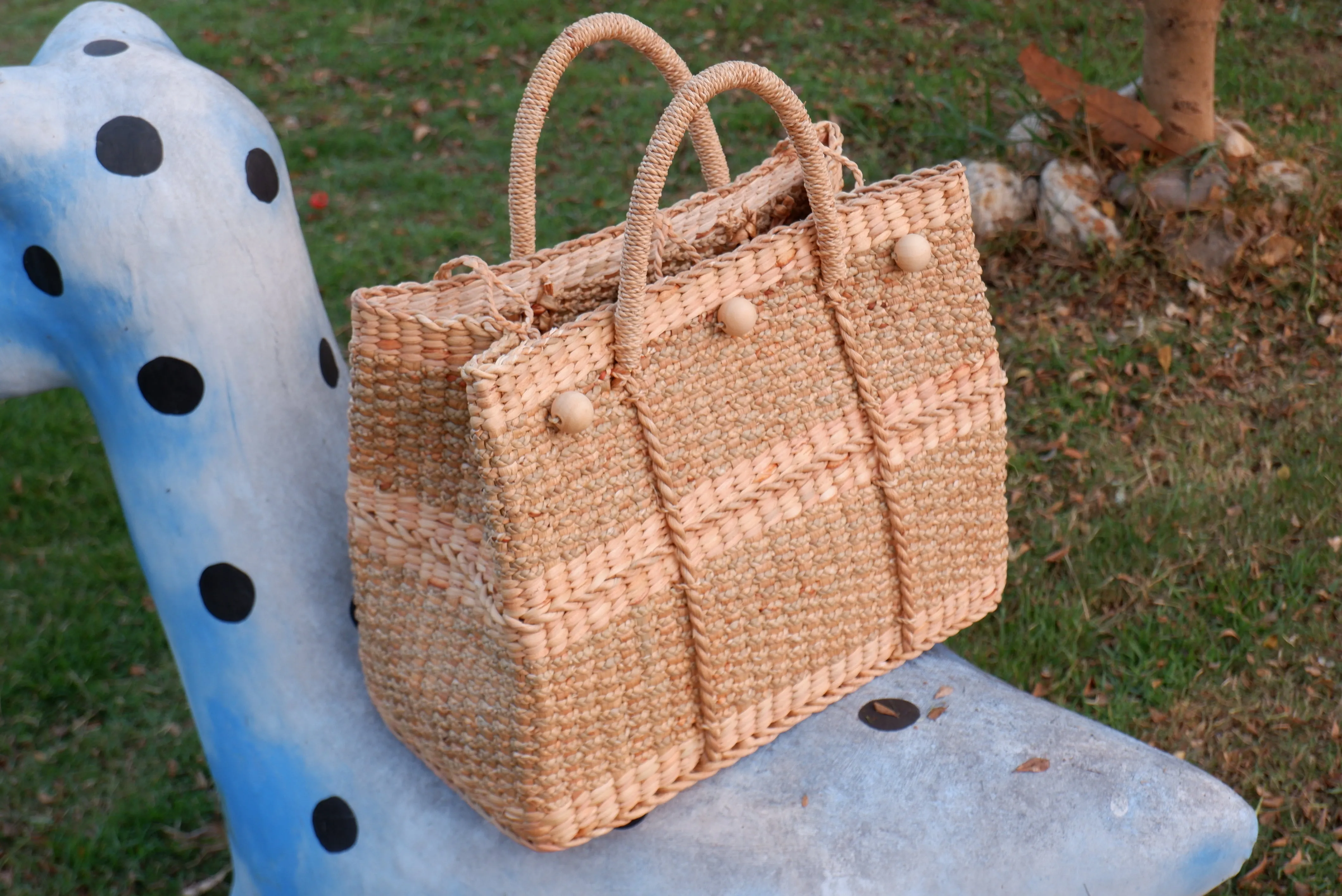 Vintage large beach bag