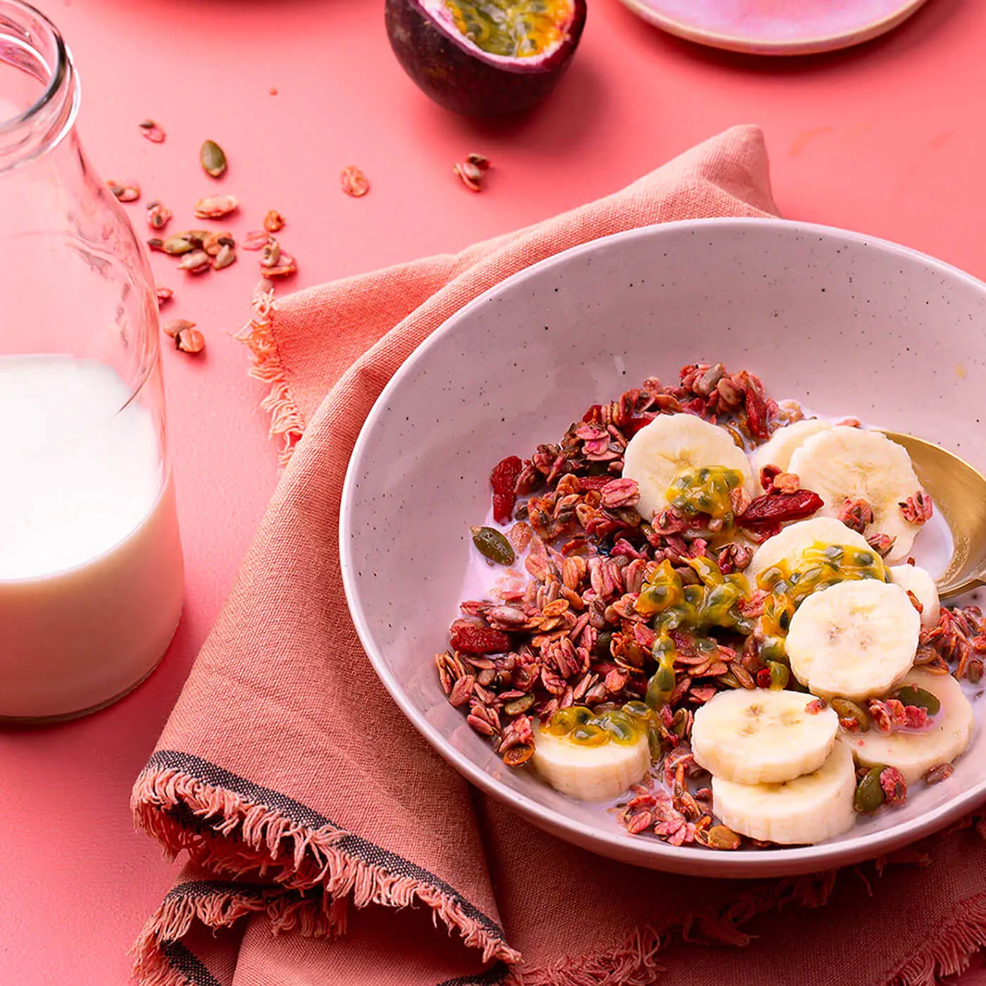 We, The Many Energise Antioxidant Functional Granola